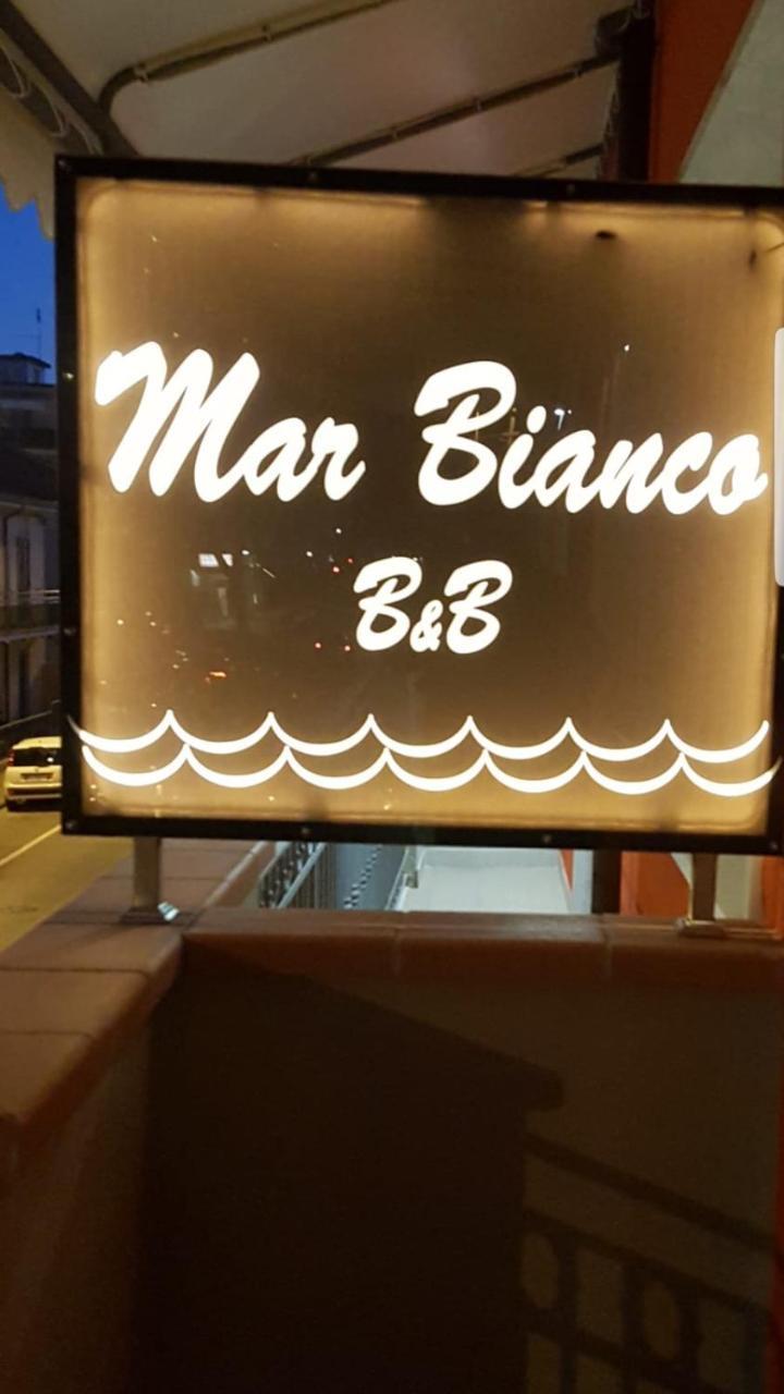 Marbianco B&B Marina Di Carrara Extérieur photo